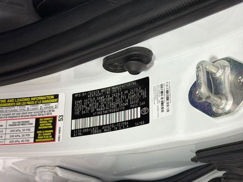 Used 2024 Toyota Camry XSE image 32