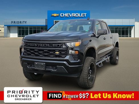Used 2022 Chevrolet Silverado 1500 Custom AWD/4WD image 1
