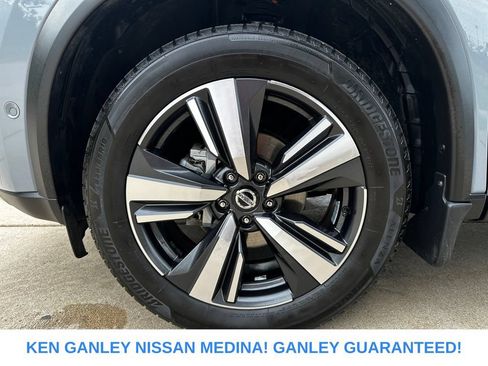 Used 2021 Nissan Rogue Platinum AWD/4WD image 17