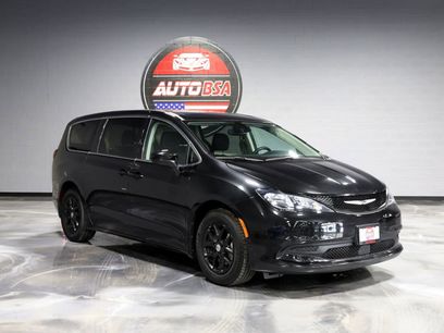 Used 2023 Chrysler Voyager LX