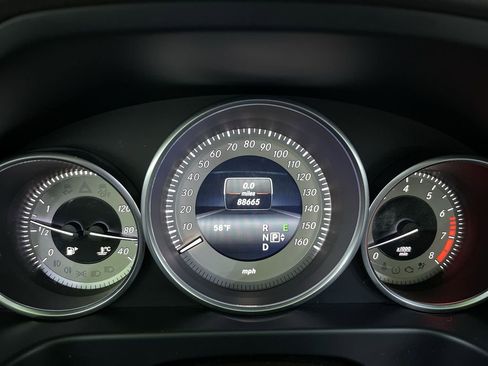 Used 2016 Mercedes-Benz E 350 4MATIC image 19