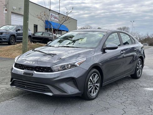 Used 2024 Kia Forte LXS image 22