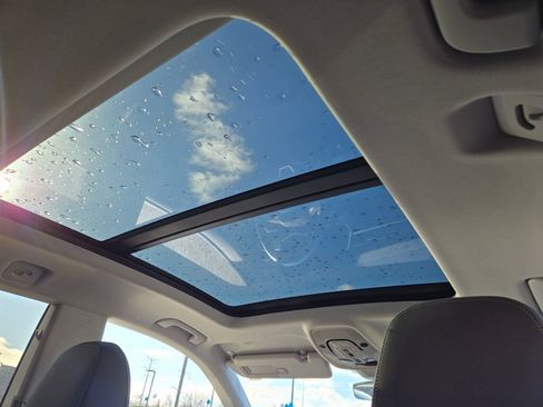 Used 2019 Audi Q8 Prestige w/ Towing Package image 11