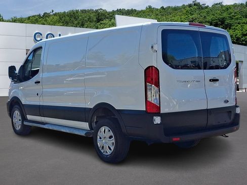 Used 2025 Ford Transit 250 Low Roof w/ Exterior Upgrade Package RWD image 4