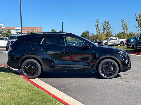 New 2026 Kia Sportage X-Line w/ X-Line Technology Package AWD/4WD image 9