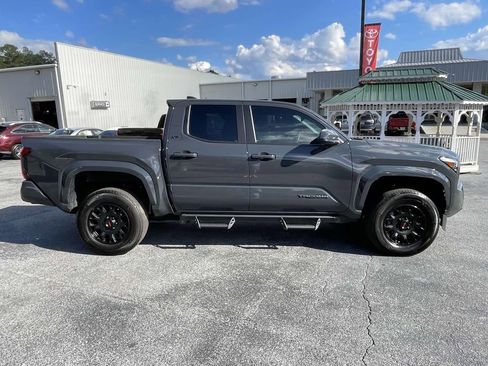 Used 2024 Toyota Tacoma SR5 image 2