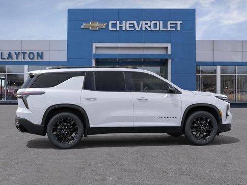 New 2026 Chevrolet Traverse LT w/ Midnight/Sport Edition image 25