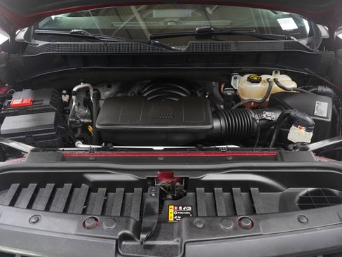 Used 2019 Chevrolet Silverado 1500 LT Trail Boss image 30