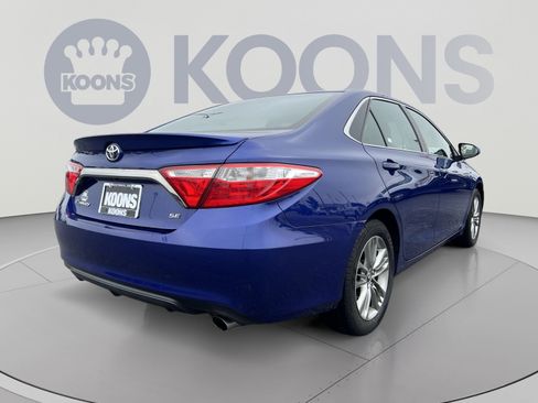 Used 2016 Toyota Camry SE FWD image 7