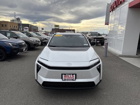 Used 2026 Toyota bZ image 5