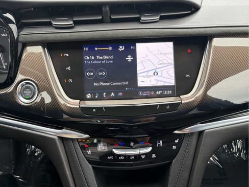 Used 2025 Cadillac XT6 Sport w/ Platinum Package AWD/4WD image 17