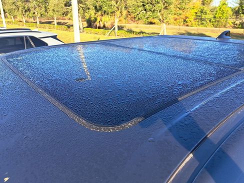 Used 2023 Toyota Tundra Platinum image 5