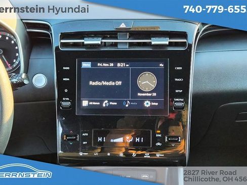 Used 2024 Hyundai Santa Cruz SEL image 10