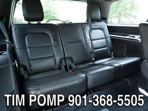 Used 2018 Lincoln Navigator Reserve AWD/4WD image 20