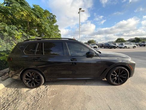 Used 2026 BMW X7 xDrive40i w/ Executive Package AWD/4WD image 3