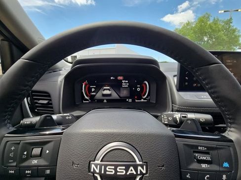 New 2026 Nissan Rogue Platinum w/ Platinum Premium Package AWD/4WD image 7