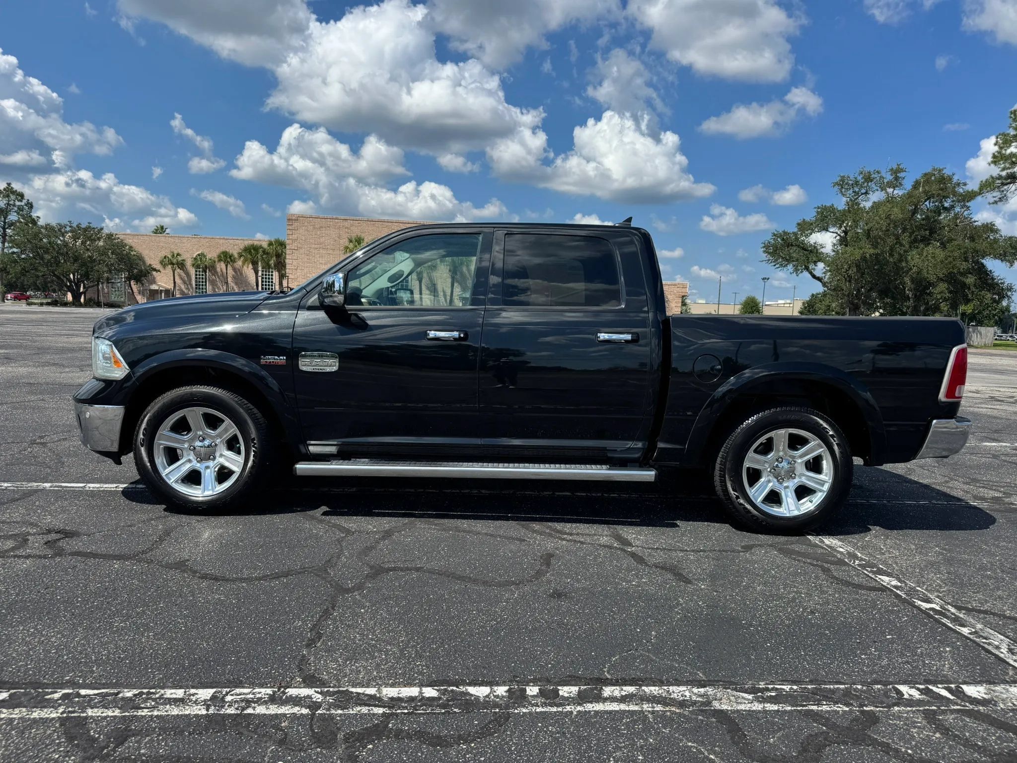 Used 2016 RAM 1500 Laramie Longhorn w/ Convenience Group RWD image 9