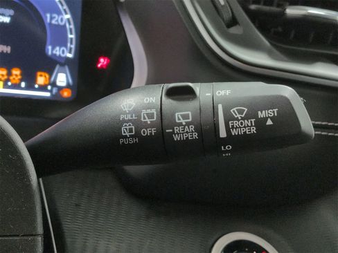 Certified 2024 Jeep Grand Cherokee L Altitude image 28