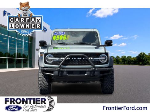 Used 2021 Ford Bronco First Edition AWD/4WD image 10