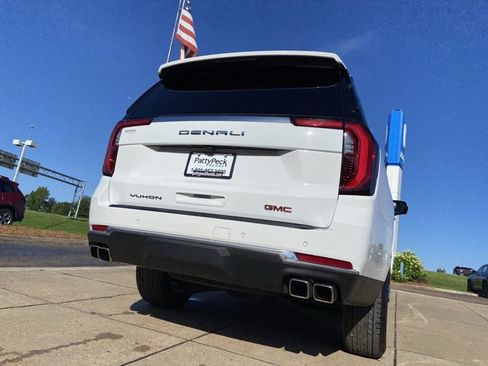 Used 2025 GMC Yukon XL Denali AWD/4WD image 63