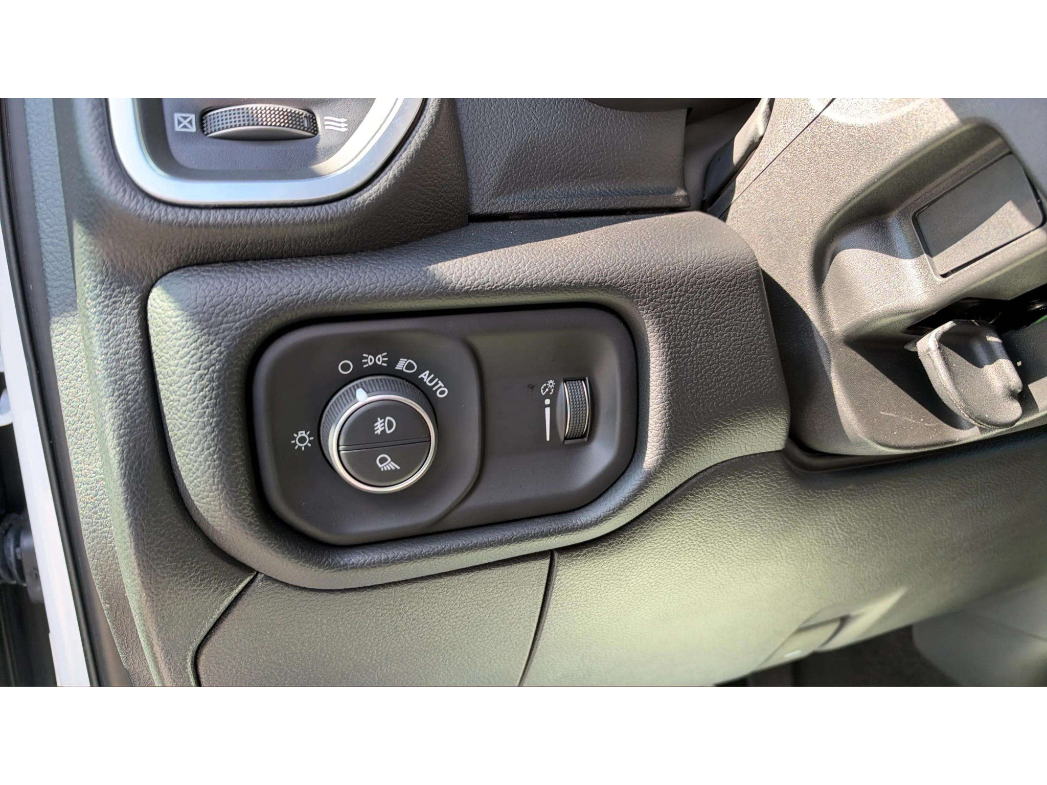 Used 2026 RAM 2500 Big Horn AWD/4WD image 23