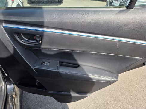 Used 2016 Toyota Corolla S FWD image 9