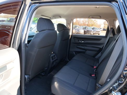 Used 2024 Honda CR-V LX image 15