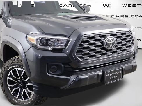 Used 2020 Toyota Tacoma TRD Sport AWD/4WD image 51