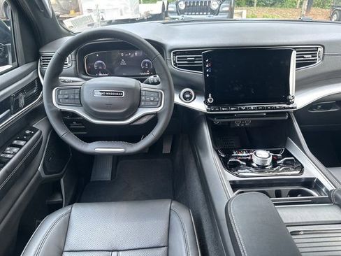 New 2026 Jeep Grand Wagoneer 4WD image 21