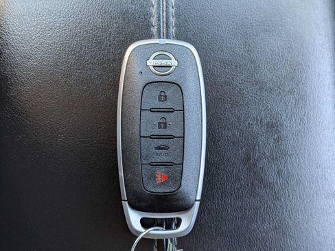 Used 2024 Nissan Sentra S FWD image 31