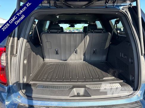 New 2026 GMC Yukon XL Denali w/ LPO, Floor Liner Package AWD/4WD image 17