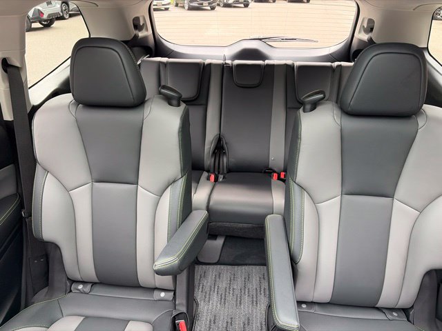 Used 2025 Subaru Ascent Onyx Edition AWD/4WD image 38