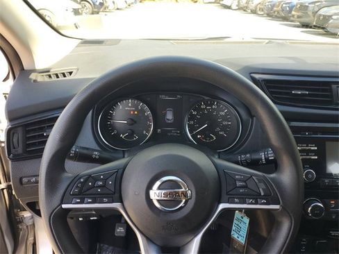 Used 2017 Nissan Rogue Sport S w/ S Appearance Package image 17