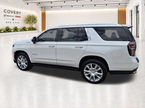 Used 2023 Chevrolet Tahoe High Country w/ Advanced Technology Package AWD/4WD image 10