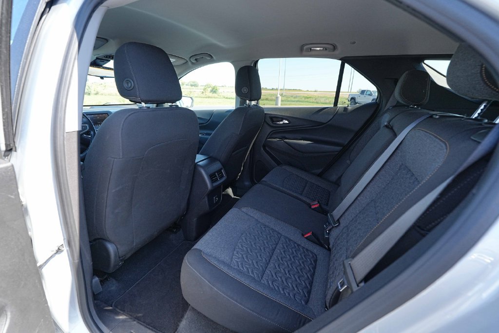 Used 2022 Chevrolet Equinox LT FWD image 19