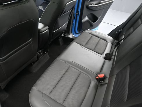Used 2023 Chevrolet TrailBlazer RS w/ Sun and Liftgate Package FWD image 40