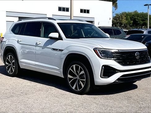 New 2026 Volkswagen Atlas SEL Premium R-Line AWD/4WD image 2