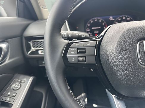 Used 2024 Honda Civic Touring image 15