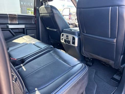 Used 2022 Ford F250 Lariat w/ Lariat Ultimate Package AWD/4WD image 15
