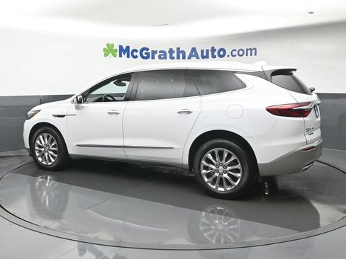 Used 2021 Buick Enclave Premium w/ Sun and Sites Package AWD/4WD image 26