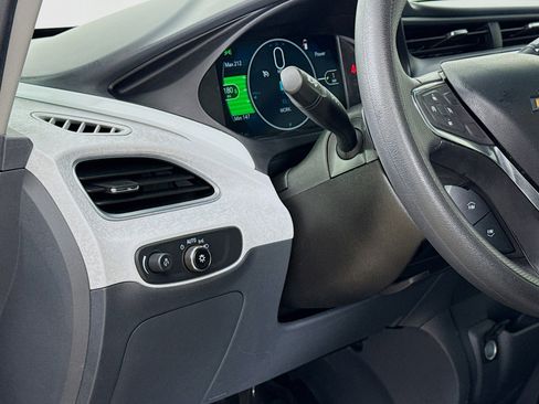 Used 2021 Chevrolet Bolt LT image 10