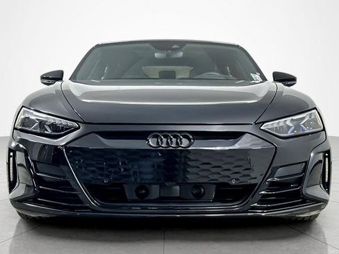 Used 2022 Audi e-tron GT Prestige w/ Prestige Package image 8