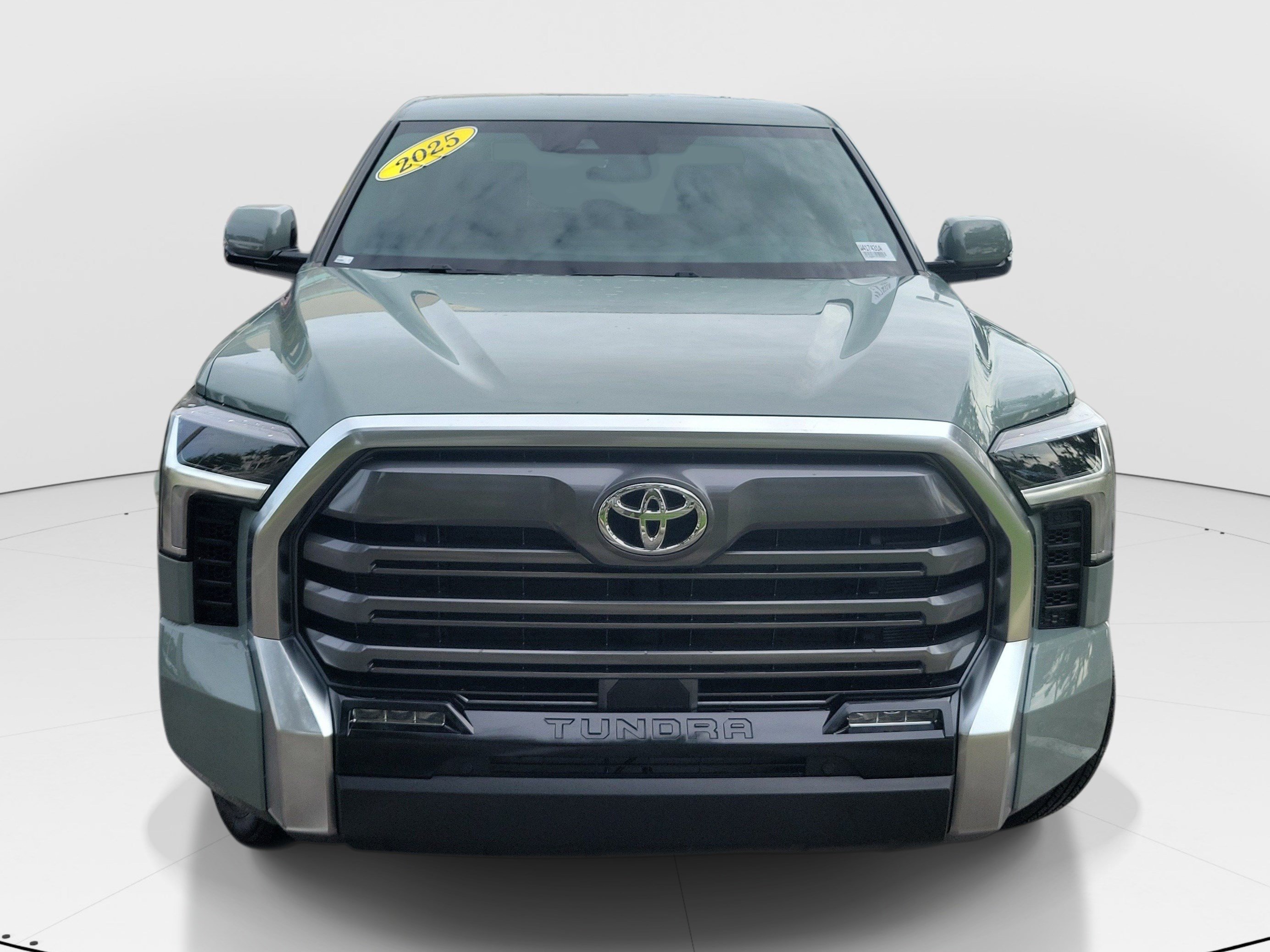 Certified 2025 Toyota Tundra Limited AWD/4WD image 2