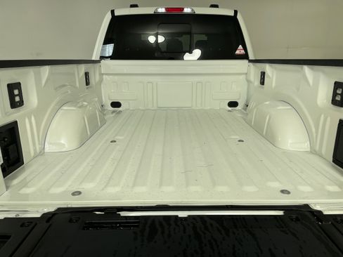 New 2025 Ford F150 Lariat w/ Equipment Group 502A High image 15