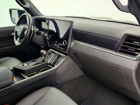 Used 2024 Lexus GX 550 AWD/4WD image 24