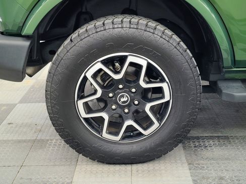 Used 2023 Ford Bronco Outer Banks image 15