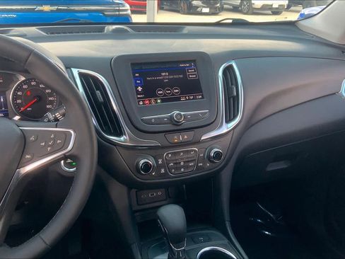 Certified 2023 Chevrolet Equinox LT image 6
