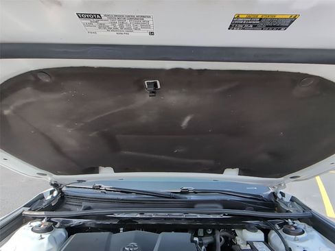 Used 2023 Toyota Camry XSE FWD image 16