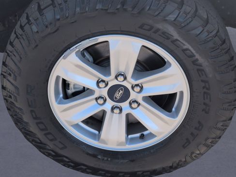 Used 2020 Ford F150 XL w/ Equipment Group 101A Mid AWD/4WD image 37