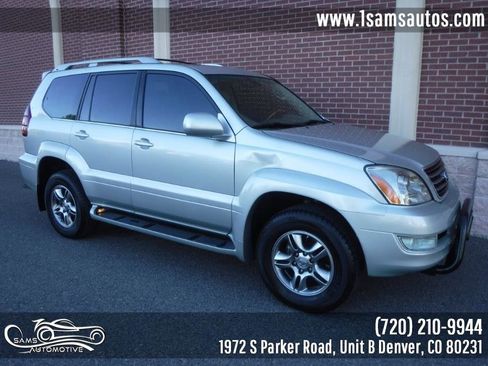 Used 2004 Lexus GX 470 image 2